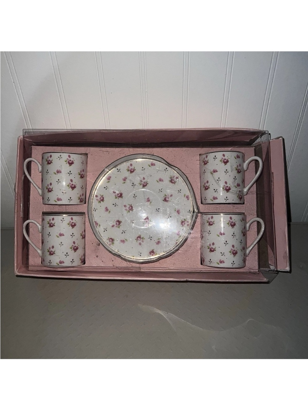 Floral Porcelain Mugs and Plate Set in Pink Rose Pattern